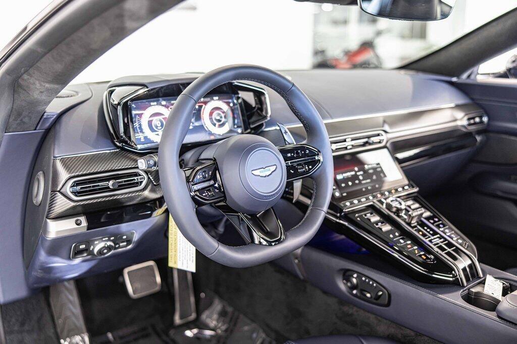 2026 Aston Martin Vantage Base - Photo 18