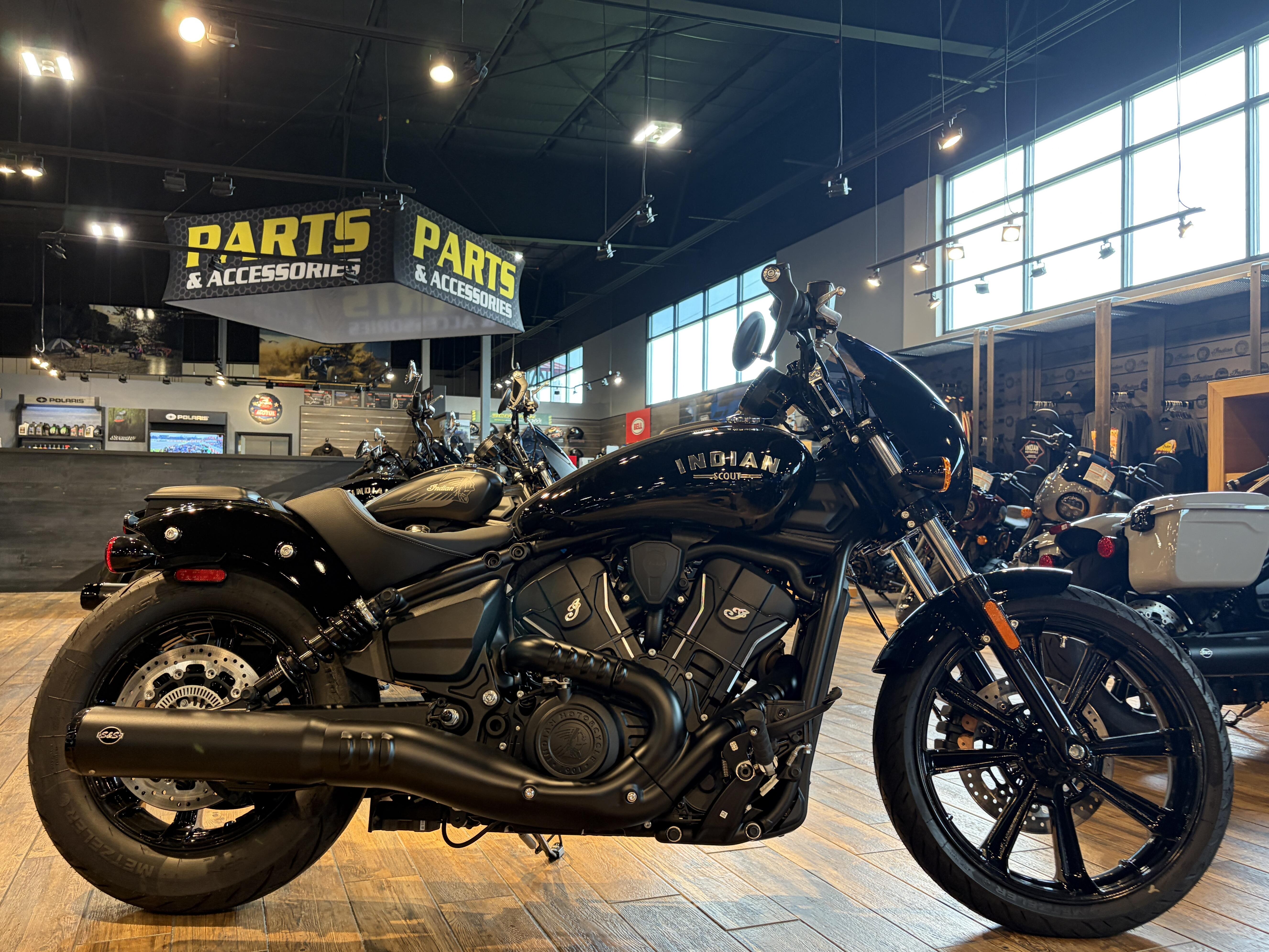 2025 Indian Motorcycle SPORT SCOUT BLACK METALLIC 49ST Base