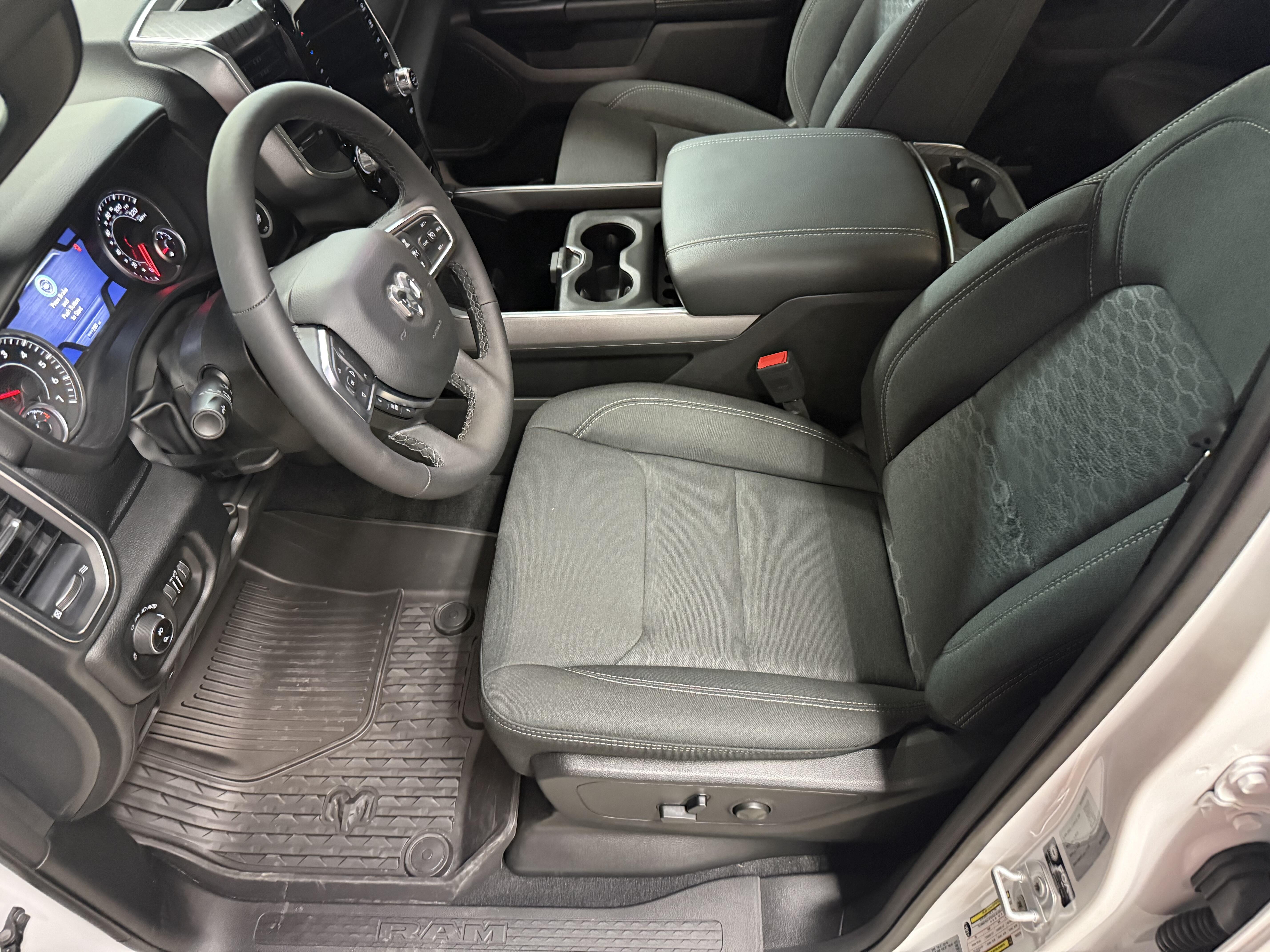 2026 RAM 1500 Big Horn/Lone Star - Photo 6