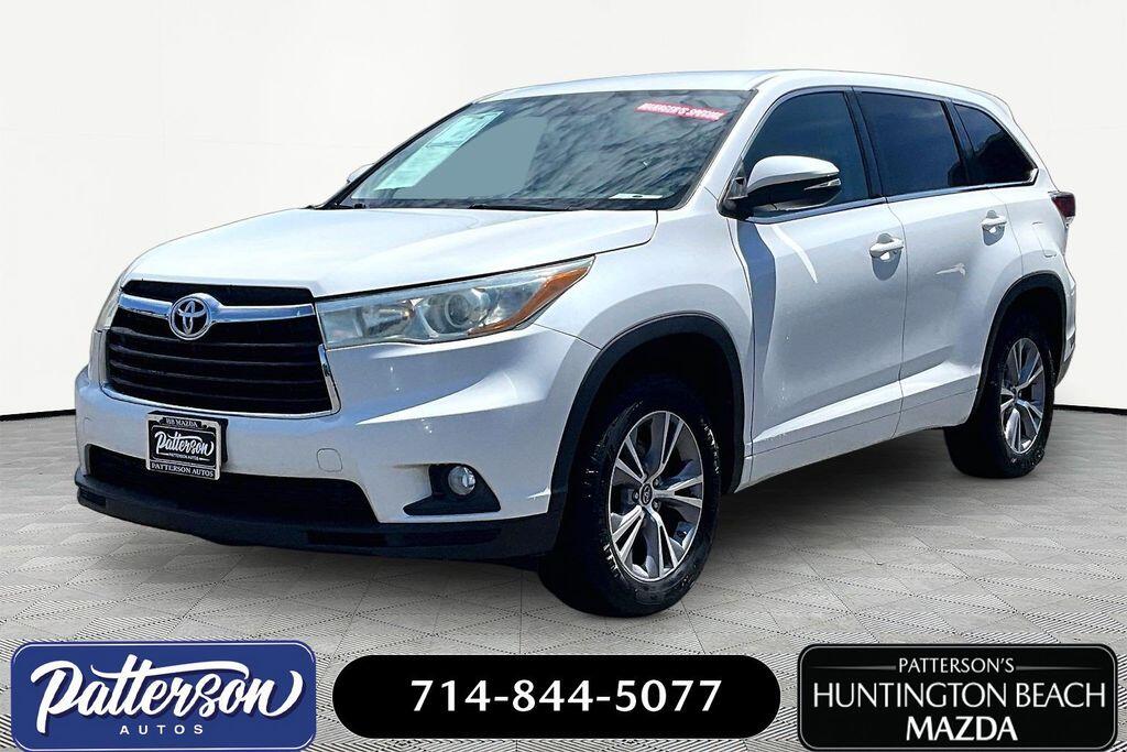 2016 Toyota Highlander LE Plus V6