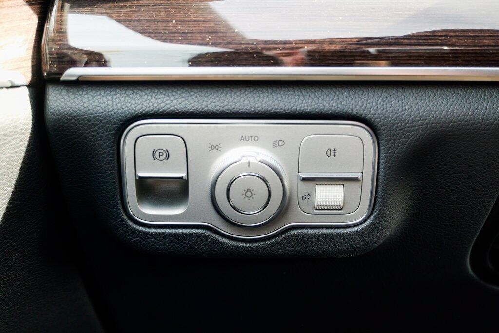 2025 Mercedes-Benz GLS Base - Photo 51