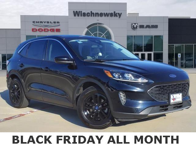 Used 2021 Ford Escape SE with VIN 1FMCU0G68MUB32204 for sale in Huntsville, TX