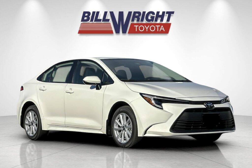 2027 Toyota Corolla Hybrid LE