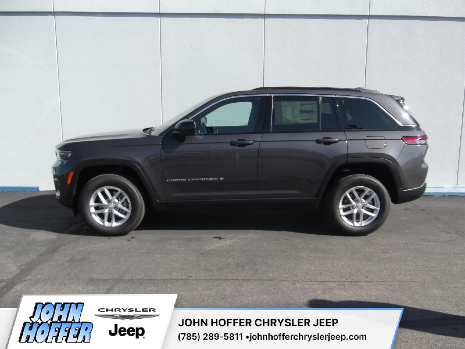 2026 Jeep Grand Cherokee Laredo X 4x4