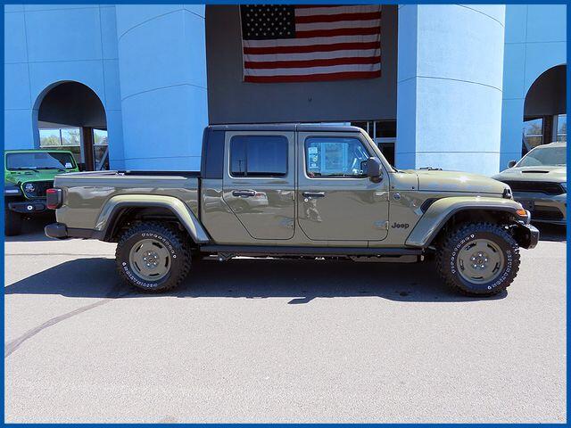 2026 Jeep Gladiator Willys 41 Auto's photo