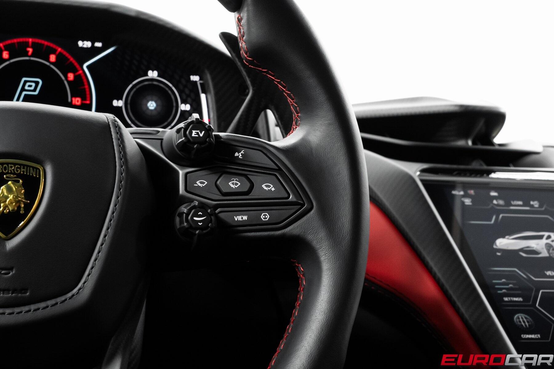 Used 2024 Lamborghini Revuelto *HUGE CARBON OPTIONS * FACTORY MATTE PAINT*Image 40