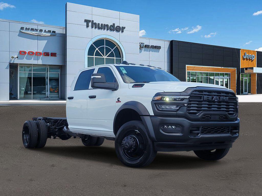 2026 RAM 5500 Chassis Cab 5500 Tradesman Chassis Crew Cab 4x4 84' Ca