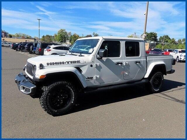 2025 Jeep Gladiator High Tide's photo