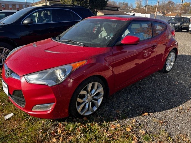 Used 2012 Hyundai Veloster  with VIN KMHTC6AD5CU059756 for sale in Connersville, IN