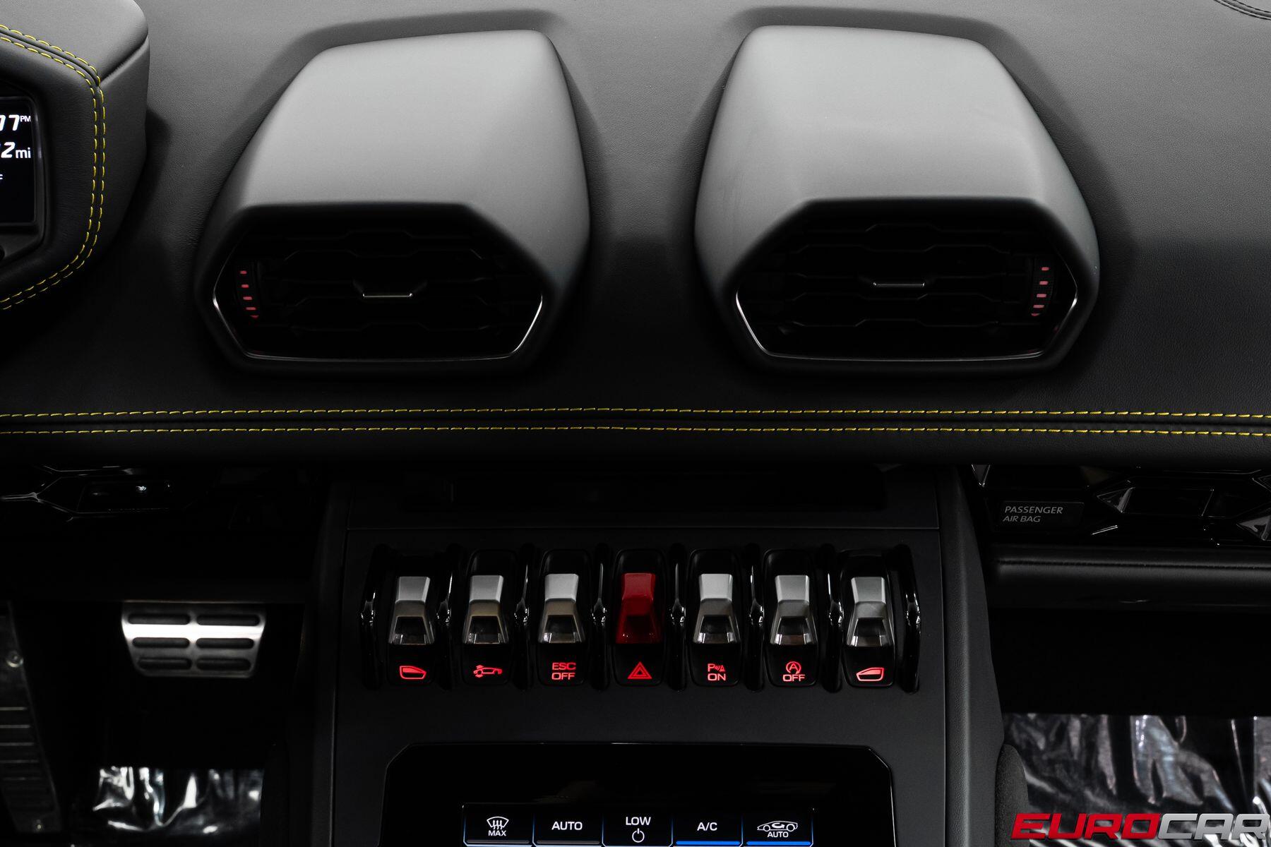 2021 Lamborghini Huracan EVO RWD *CARBON SPORT SEATS * FRONT PPF*Image 31