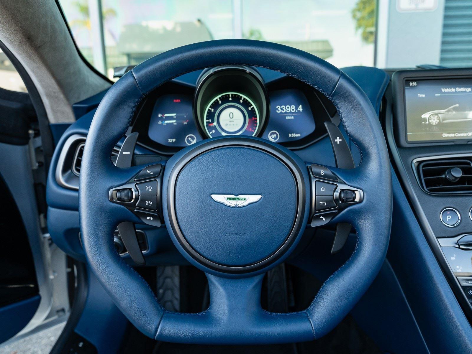 2020 Aston Martin DBS Superleggera Base - Photo 39