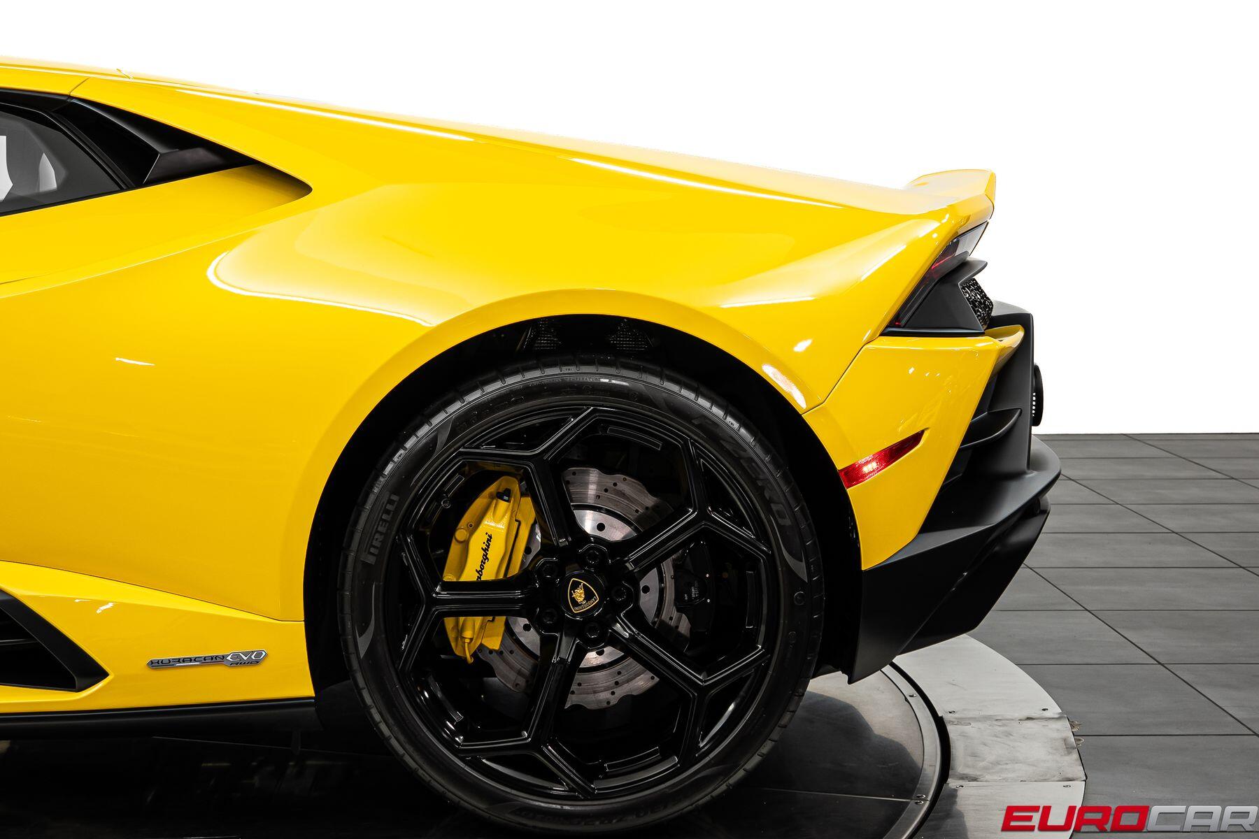 2021 Lamborghini Huracan EVO RWD *CARBON SPORT SEATS * FRONT PPF*Image 16