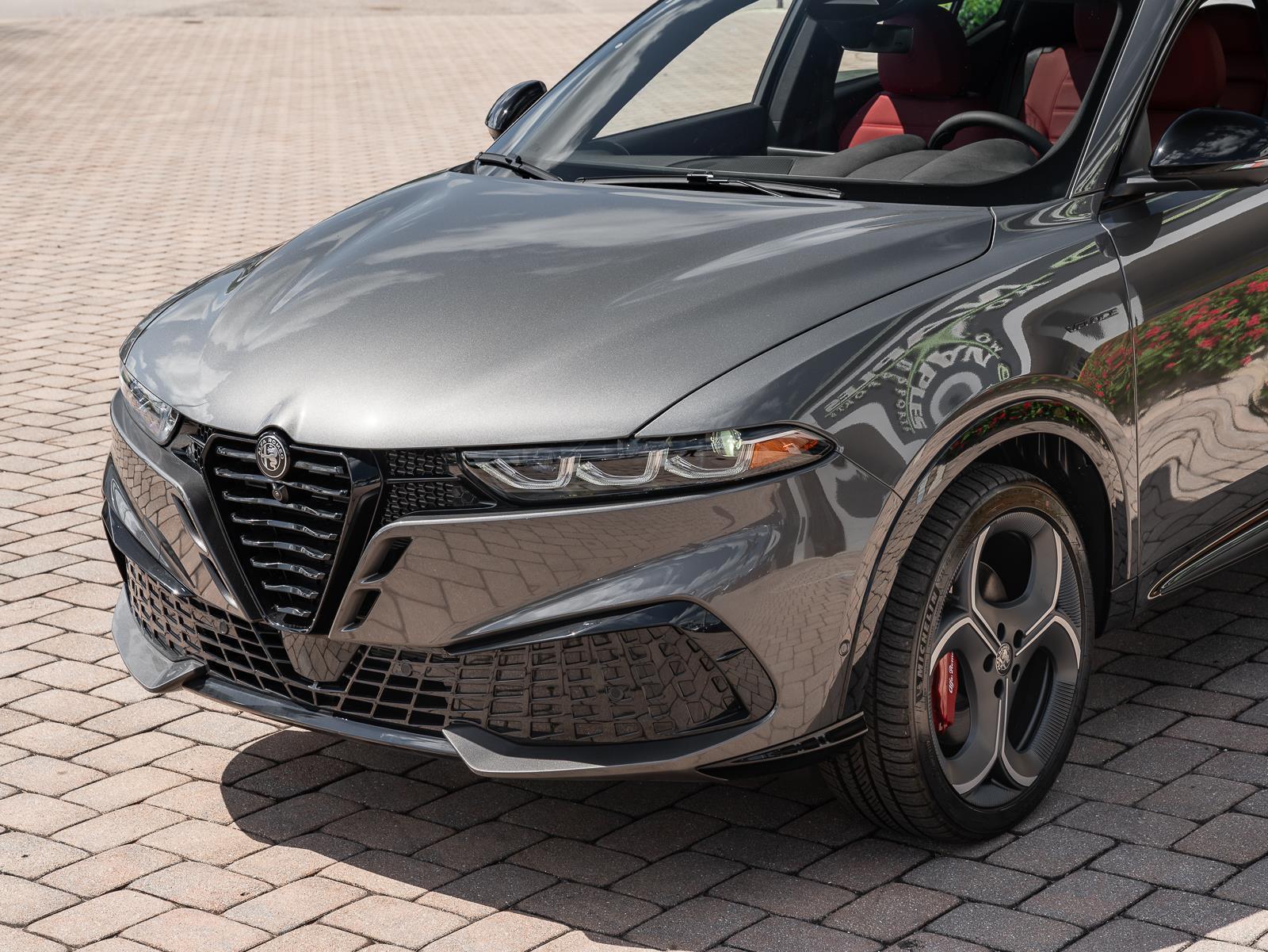 New 2026 Alfa Romeo Tonale Veloce Awd