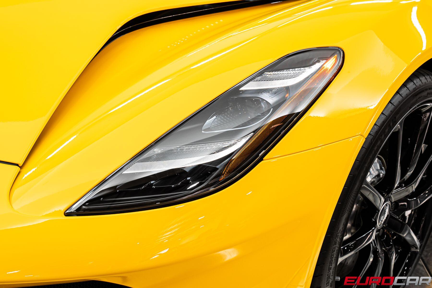 2026 Lotus Emira - Photo 11