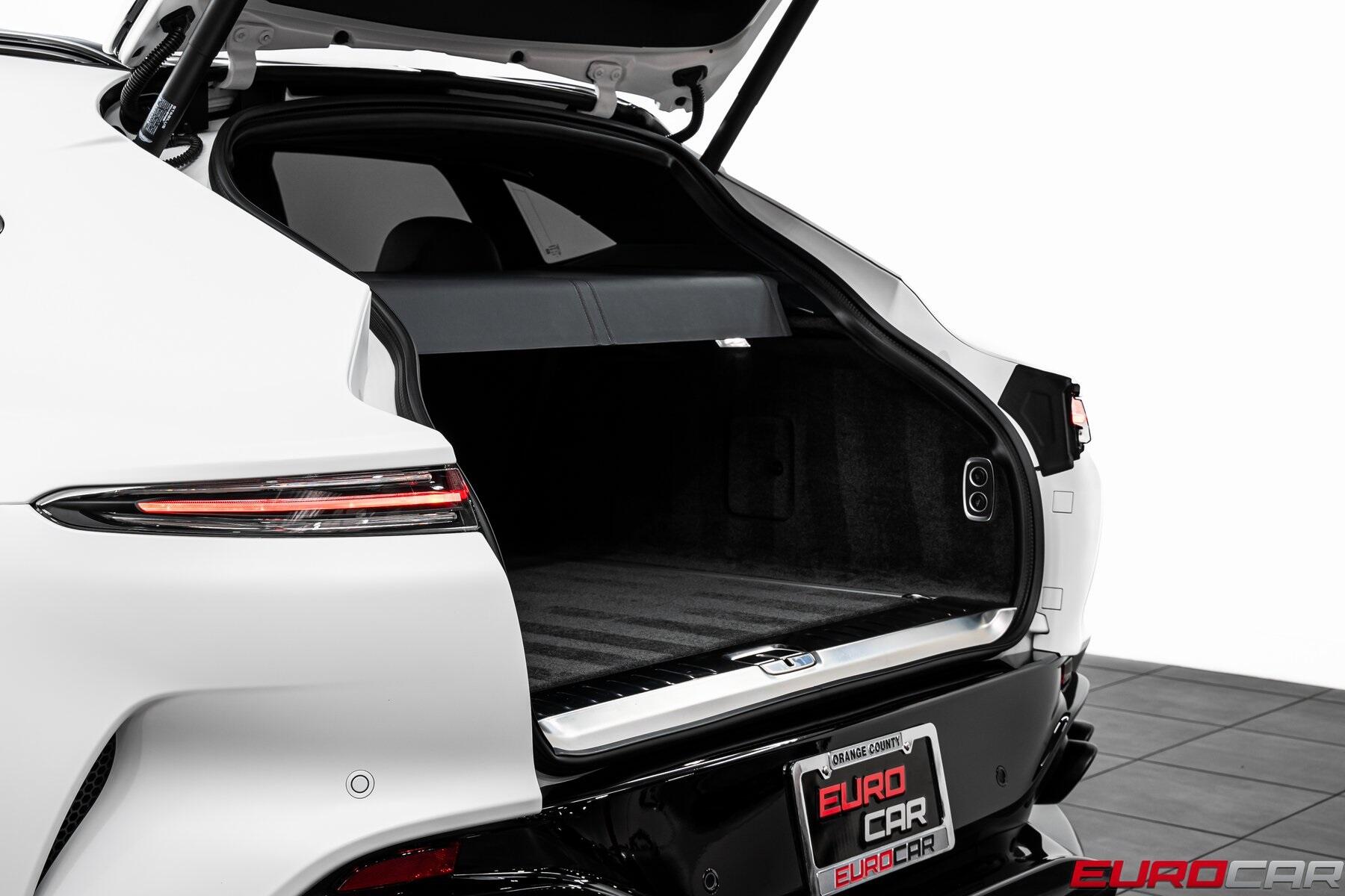 Used 2025 Aston Martin DBX 707 *SATIN FACTORY PAINT * PREMIUM PACKAGE*Image 16