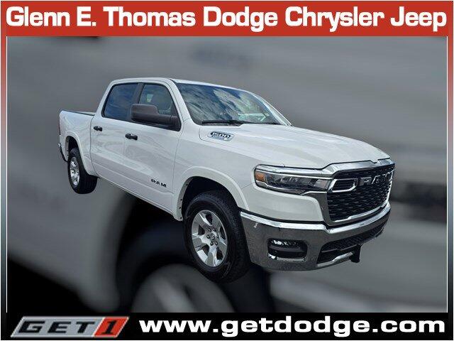 2025 RAM 1500 Big Horn/Lone Star Crew Cab 5'7's photo