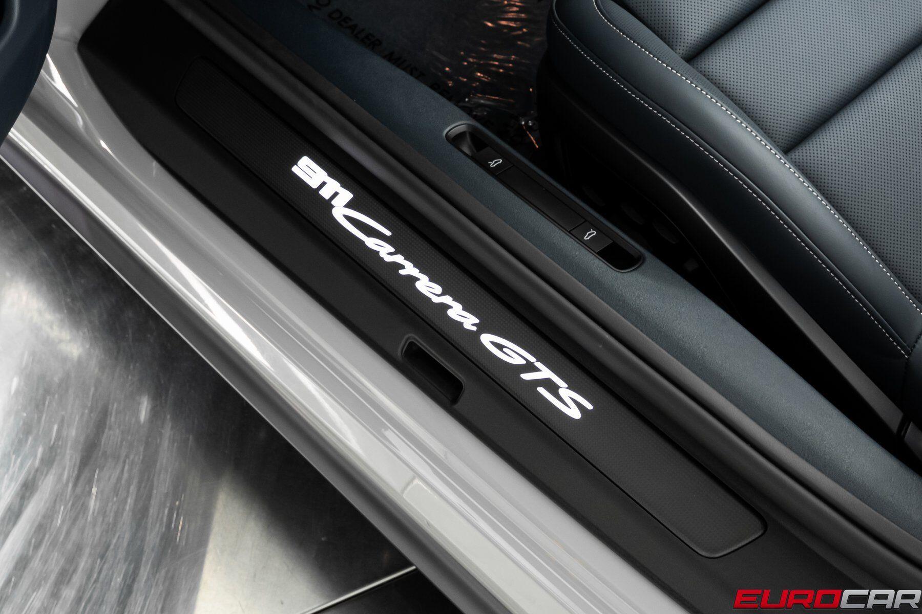 2026 Porsche 911 GTS - Photo 52