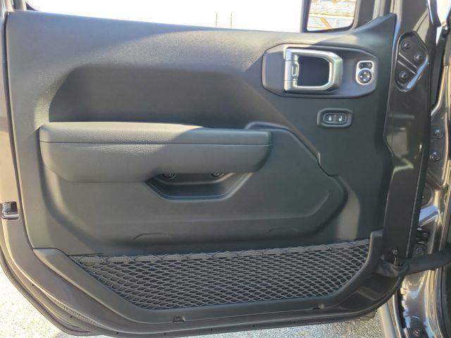2026 Jeep Wrangler 4-Door Willys - Photo 16