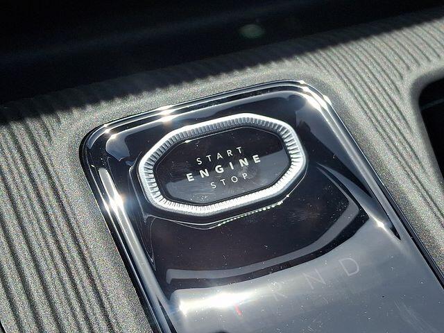 2026 Jeep Cherokee Laredo - Photo 14