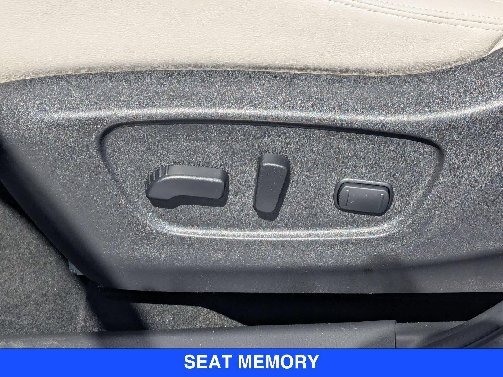 2021 Nissan Rogue Sport SL - Photo 13