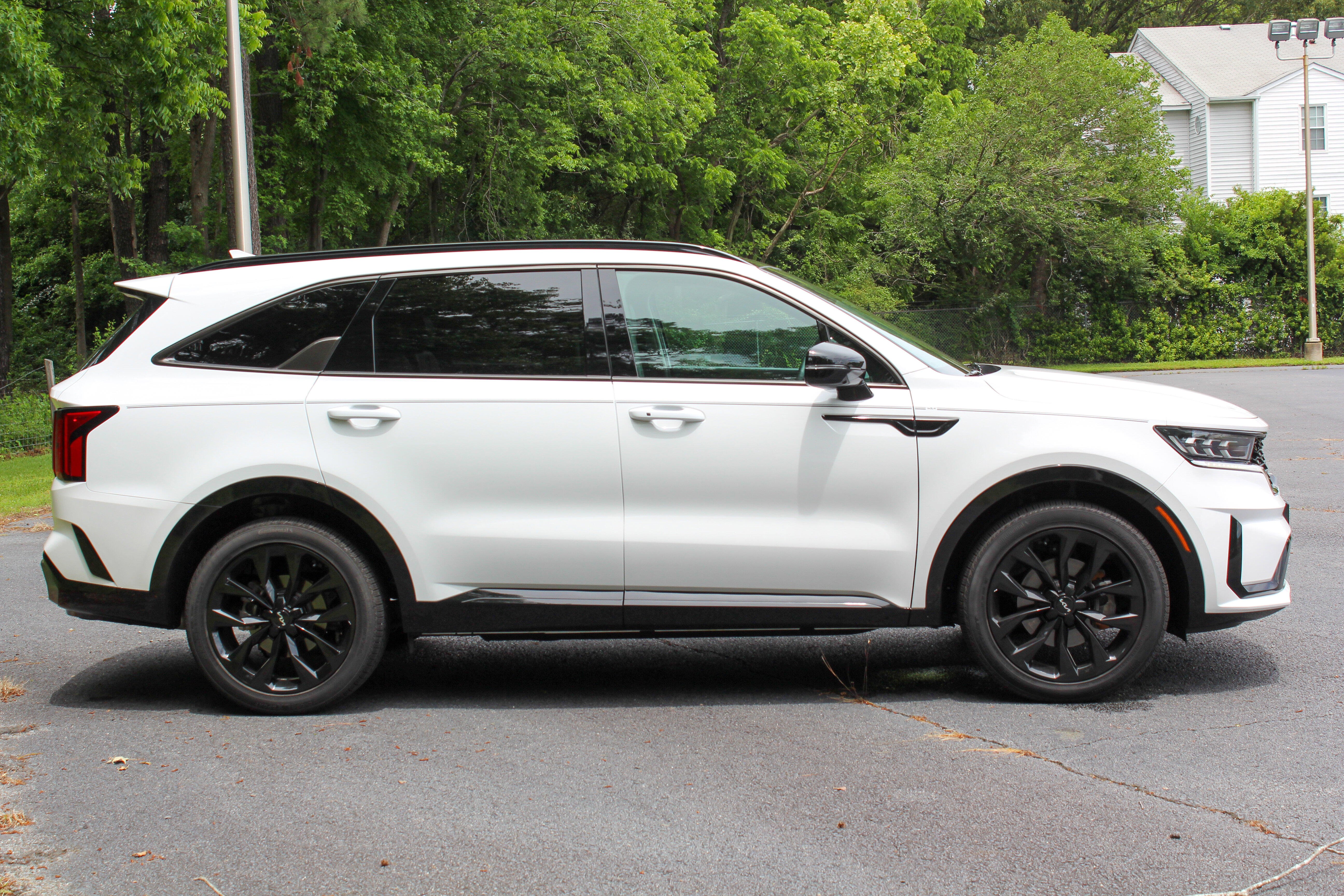 Used 2023 Kia Sorento SX with VIN 5XYRK4LF4PG233344 for sale in Suffolk, VA