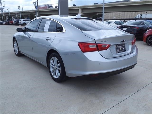 Used 2018 Chevrolet Malibu 1LT with VIN 1G1ZD5ST0JF232332 for sale in Spring, TX