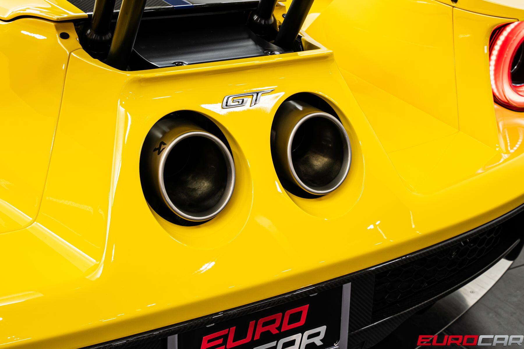 2020 Ford GT *ONLY 213 MILES * CARBON EXTERIOR PACK*Image 36