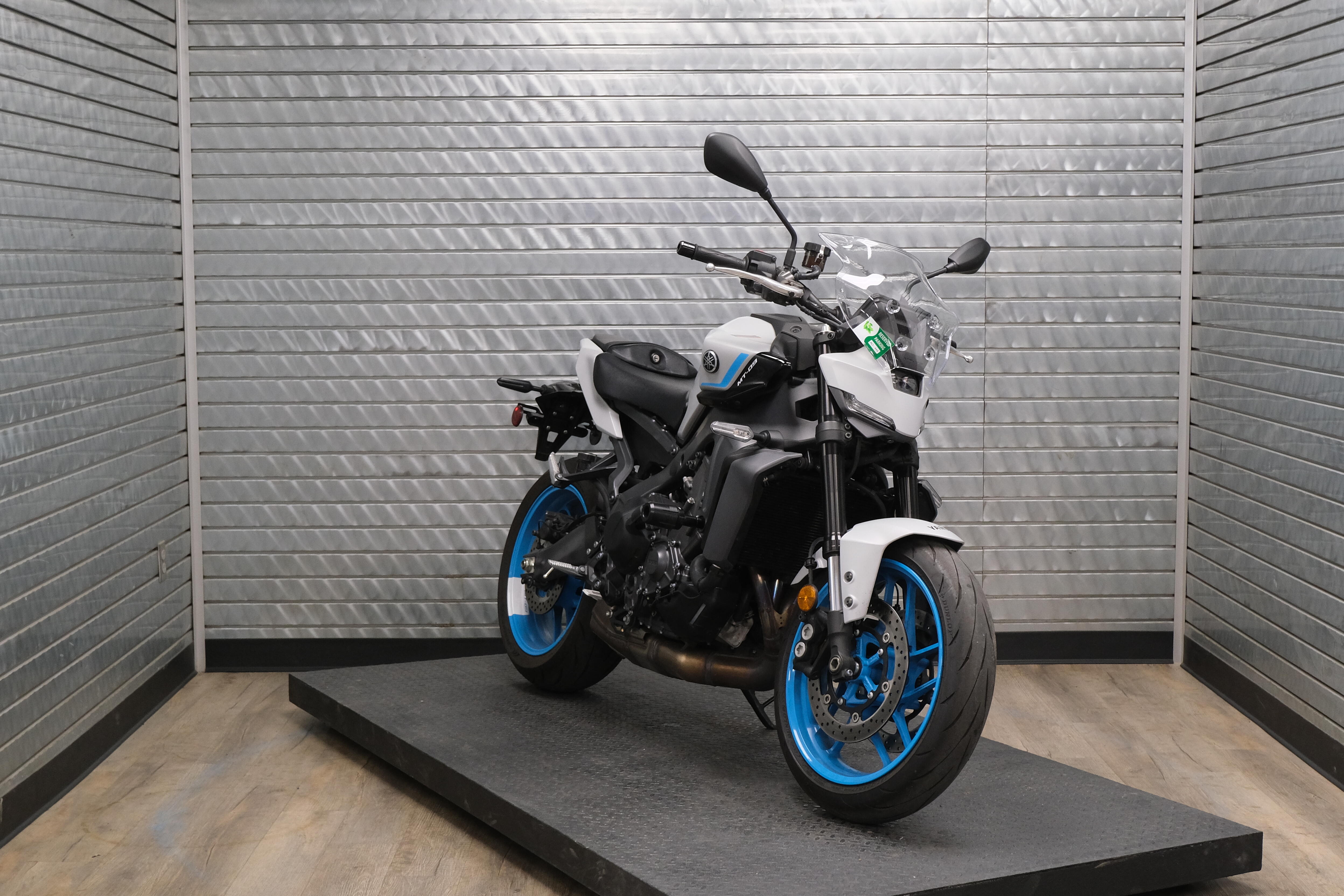 2025 YAMAHA MT-09