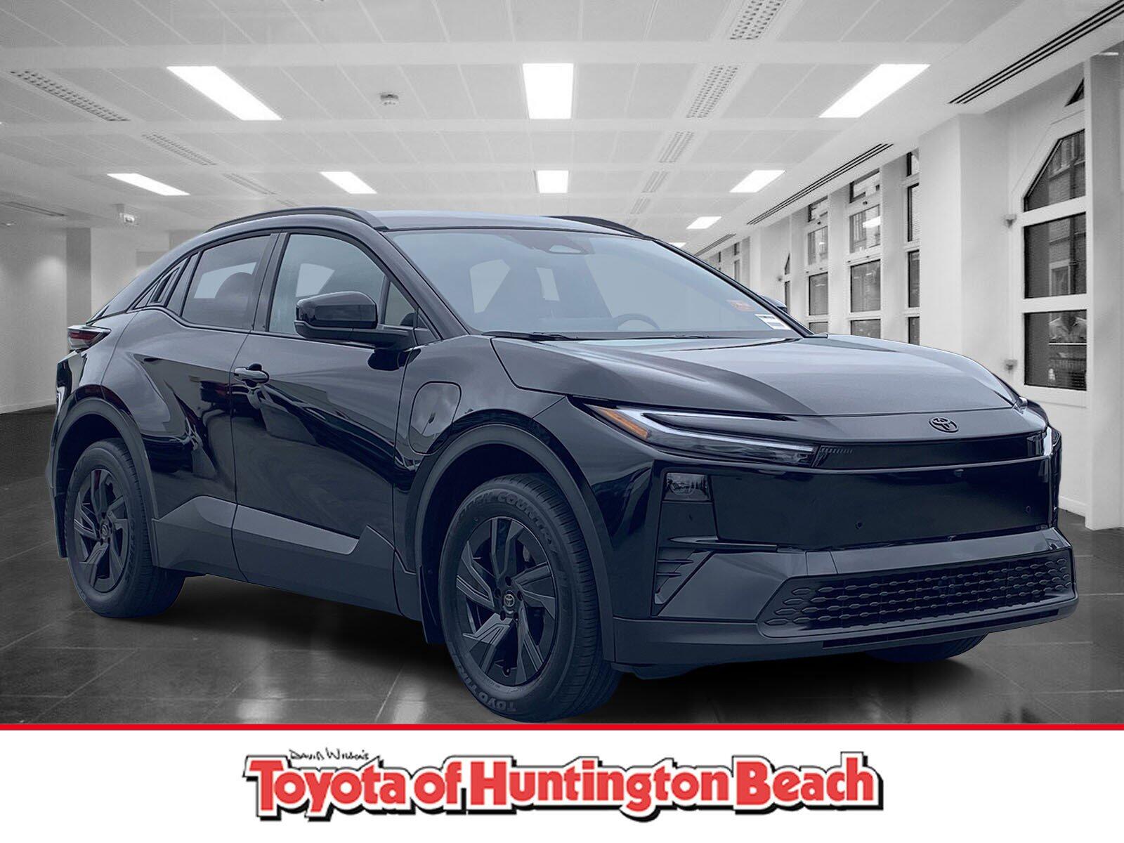 2026 Toyota C-HR SE AWD's photo
