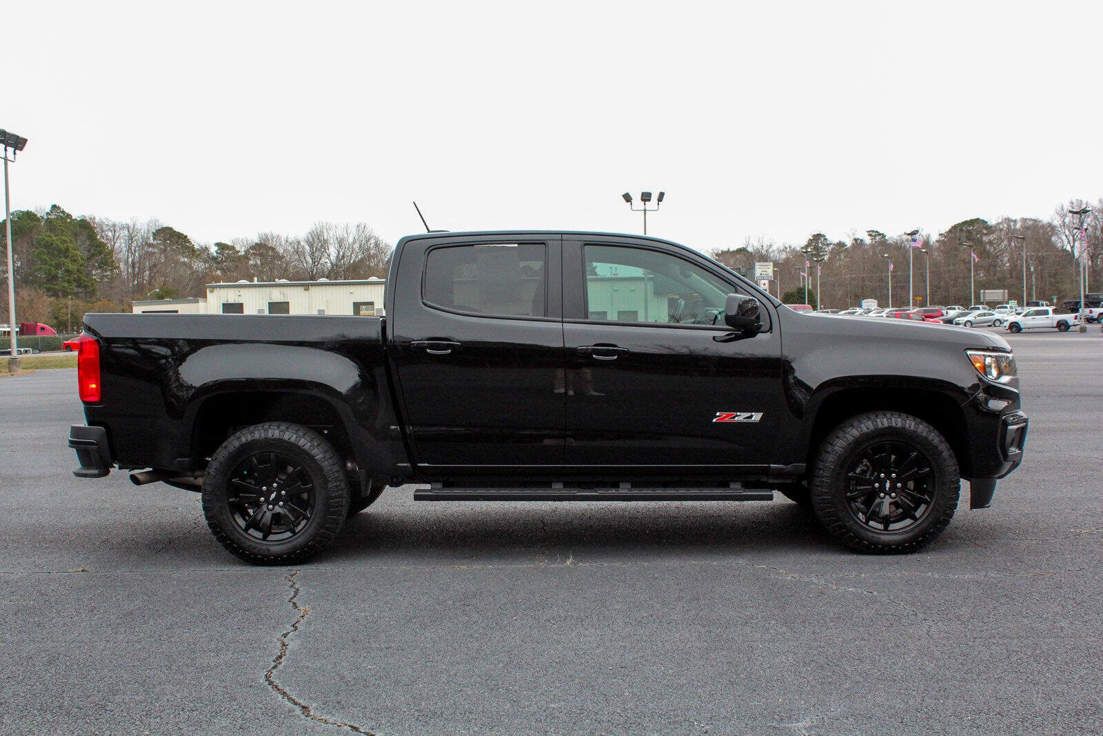 Used 2022 Chevrolet Colorado Z71 with VIN 1GCGTDEN6N1179552 for sale in Suffolk, VA