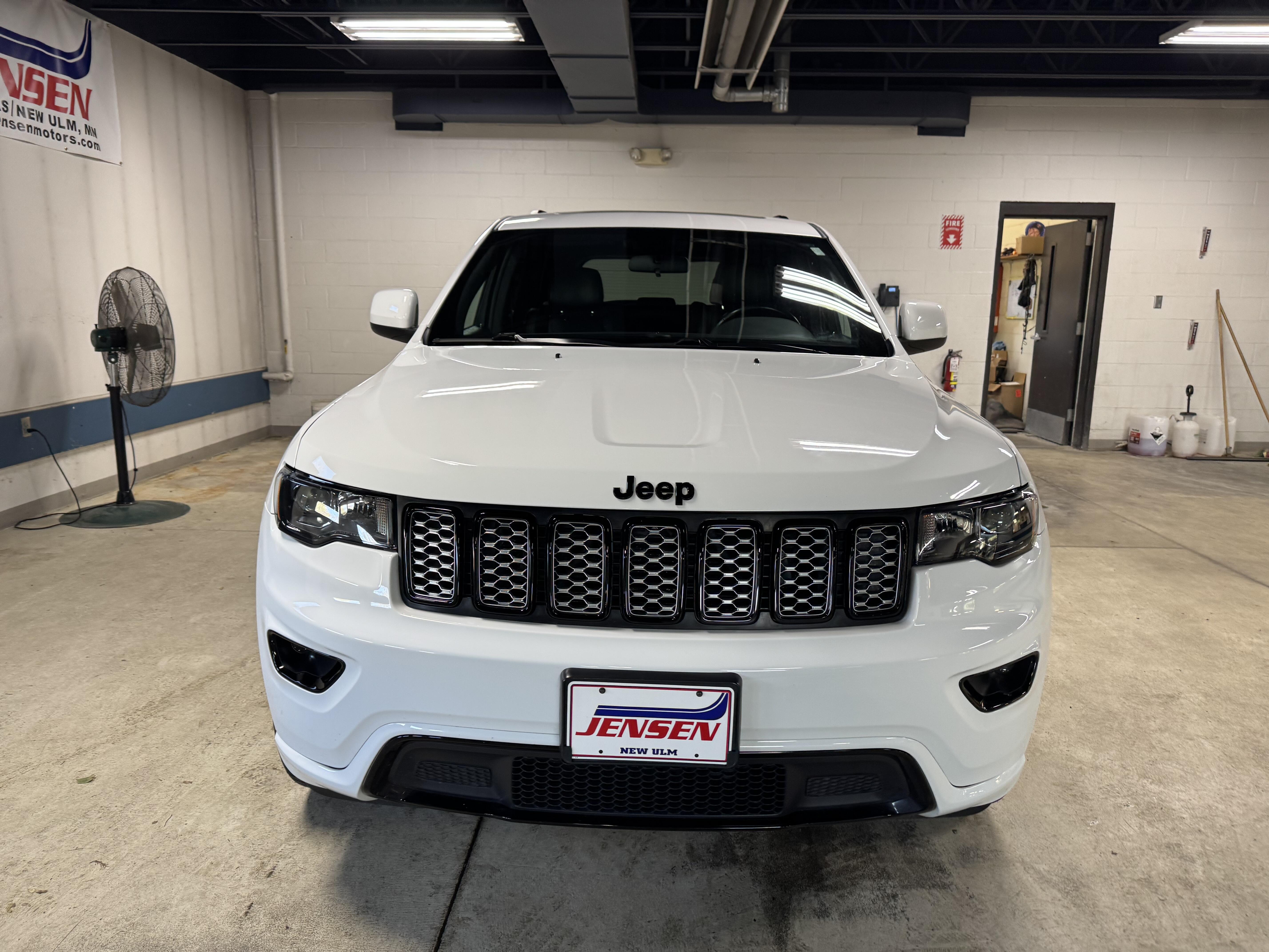 Used 2021 Jeep Grand Cherokee Laredo X with VIN 1C4RJFAG5MC823093 for sale in New Ulm, Minnesota