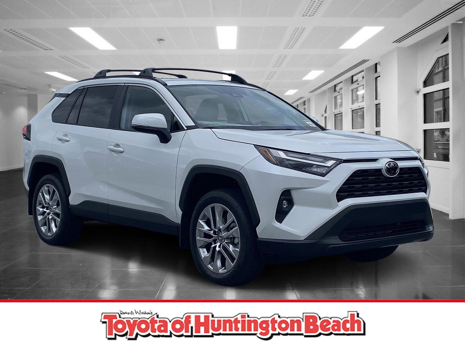 2025 Toyota RAV4 XLE Premium's photo