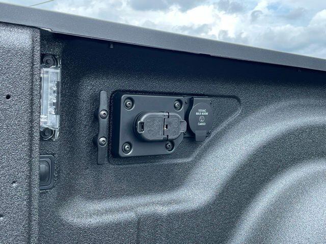 2025 RAM 2500 Tradesman - Photo 15