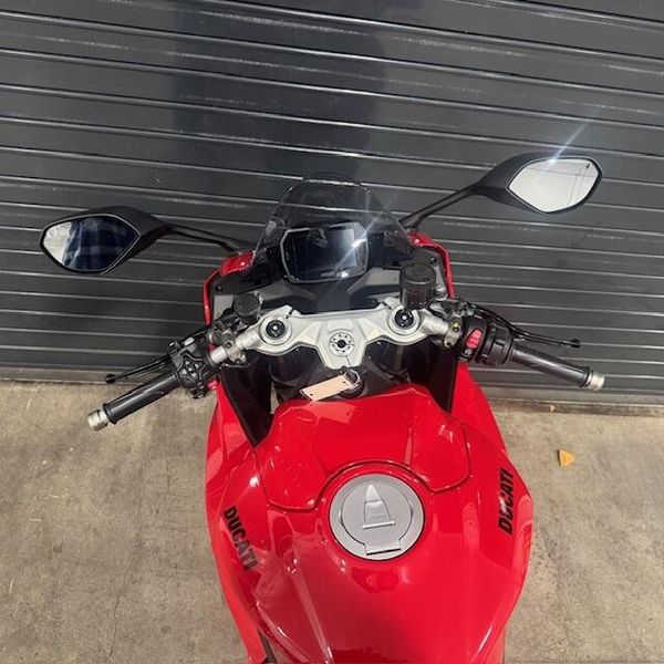New 2026 Ducati PANIGALE V2 