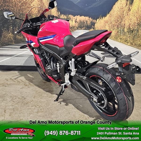 2024 Honda CBR650R ABS Image 6