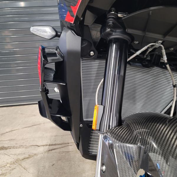 2025 BMW M 1000 XR