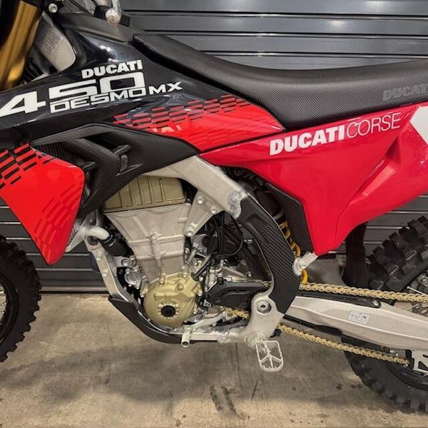 New 2026 Ducati DESMO 450 MX FACTORY 