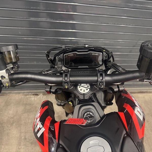 2026 Ducati Hypermotad 698 Mono RVE