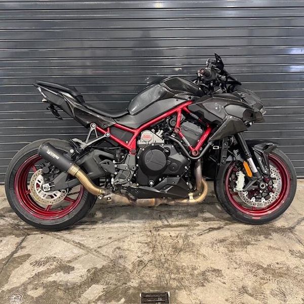 Used 2023 Kawasaki Z H2 