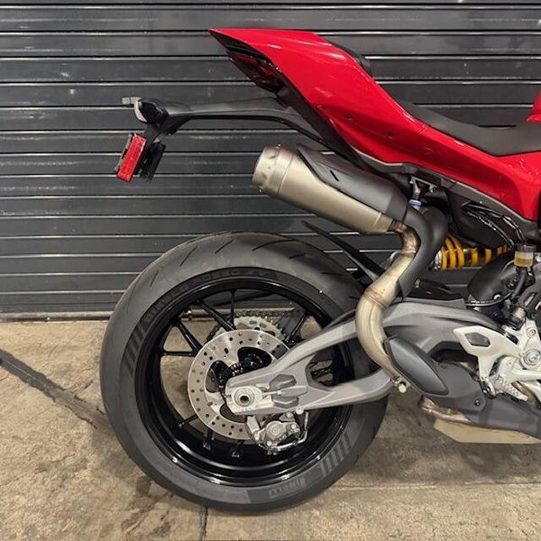 New 2026 Ducati STREETFIGHTER V2S 
