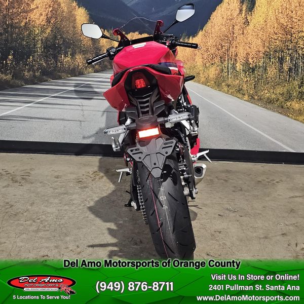 2024 Honda CBR650R ABS Image 8