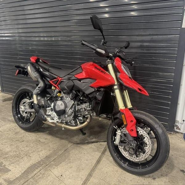 New 2027 Ducati HYPERMOTARD V2 