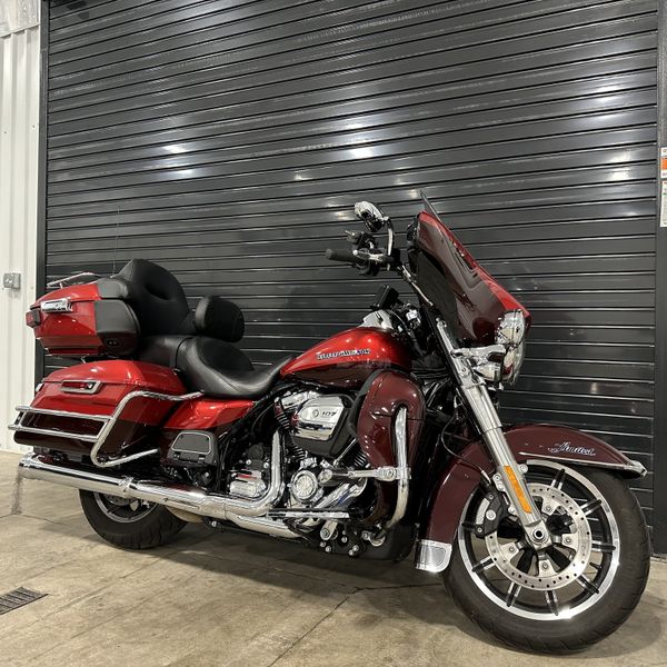 used 2018 Harley Davidson Electra Glide BMW Motorcycles Cape Fear