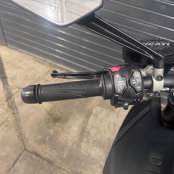 Used 2022 Ducati DIAVEL 1260 