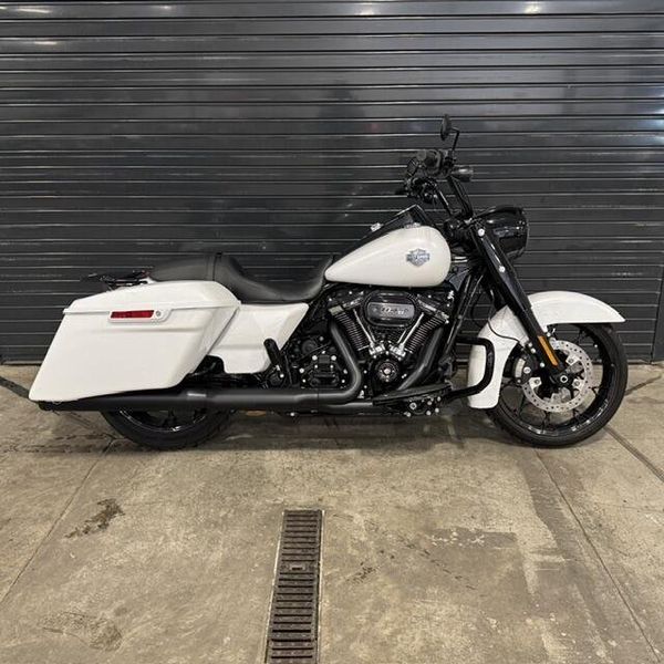 Used 2024 Harley-Davidson ROAD KING SPECIAL 
