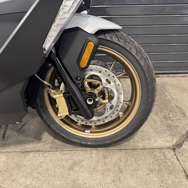 2025 BMW C 400 GT