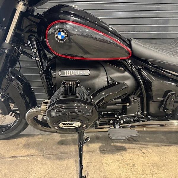 2025 BMW R 18 B