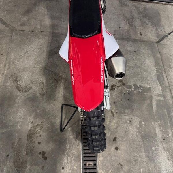 New 2026 Ducati DESMO 450 MX FACTORY 