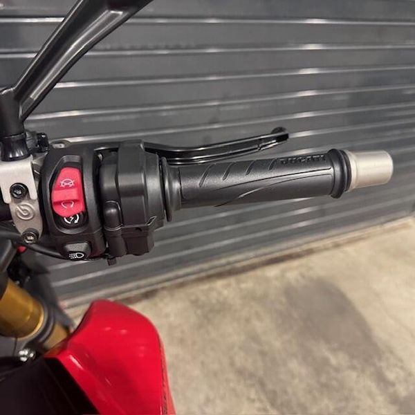 New 2026 Ducati STREETFIGHTER V2S 