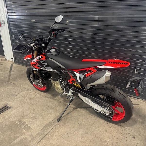 2026 Ducati Hypermotad 698 Mono RVE